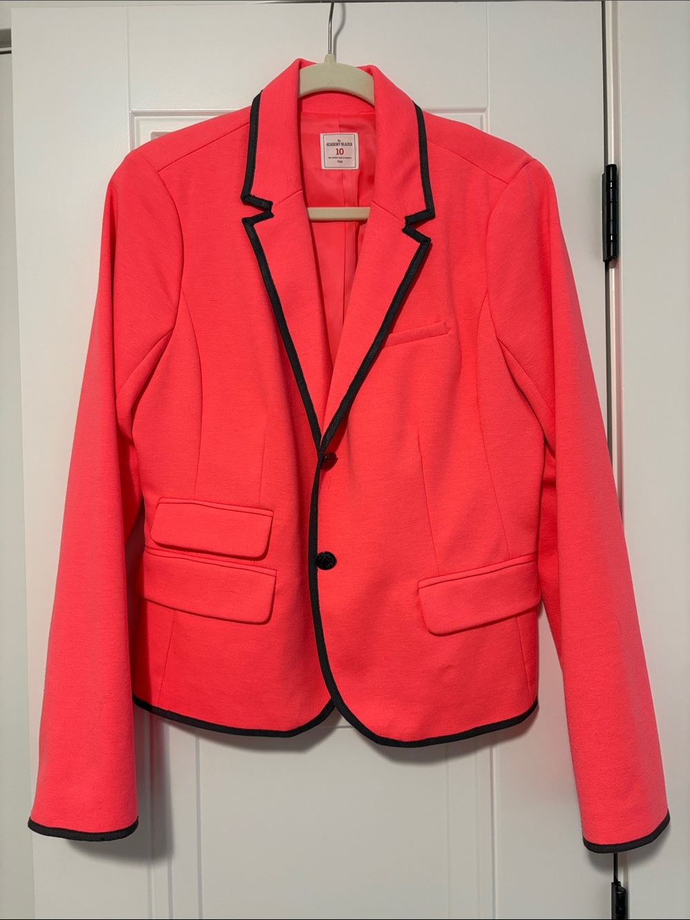 Gap Women’s Neon Pink Contrast-Trim Blazer Jacket